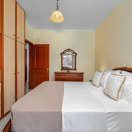 Villa Rosa 3 Bedroom With Sea View Tragaki